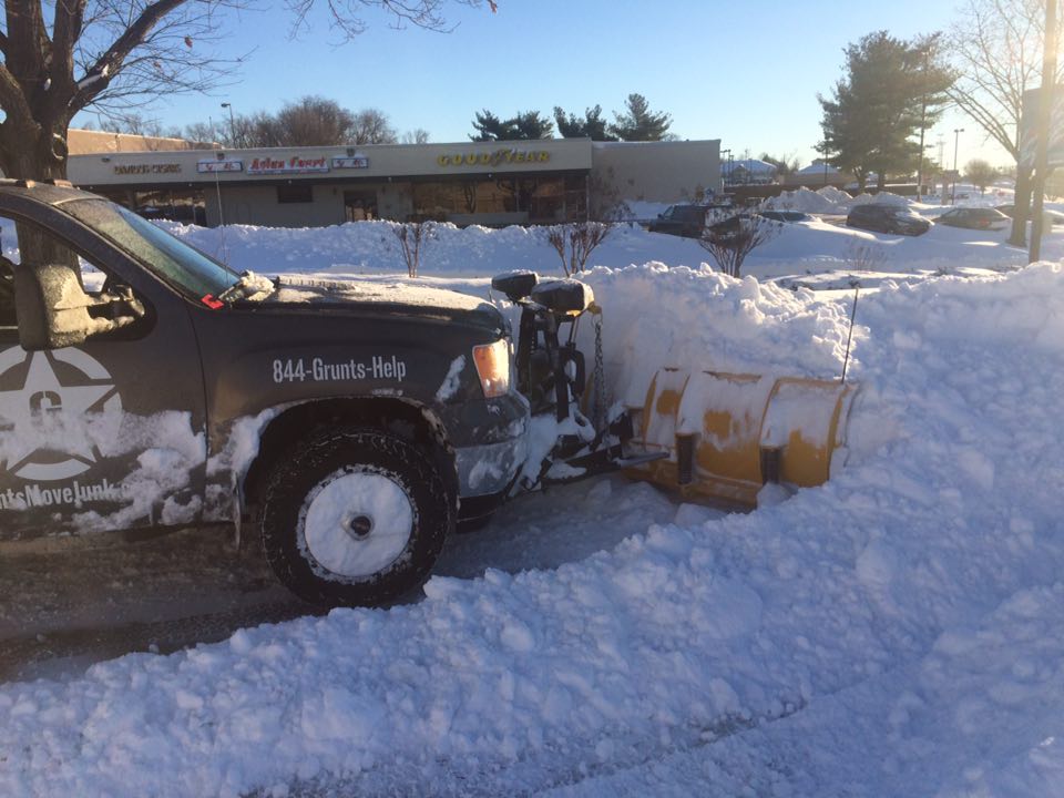 Multiple Benefits Of Hiring A Junk Removal Service Grunts Move Junk