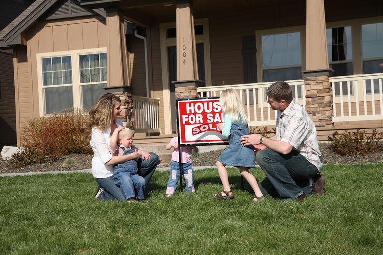 Buying-House-Before-Selling-Yours-574b81613df78ccee1f6c142