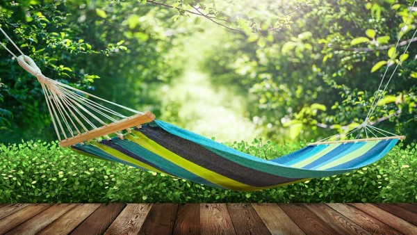 multi-color-hammock-hanging-over-deck-ht4w1280-600x338
